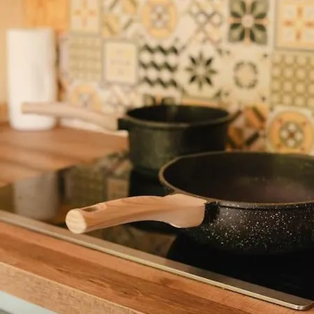 Le Chant Des Oiseaux - シャレー