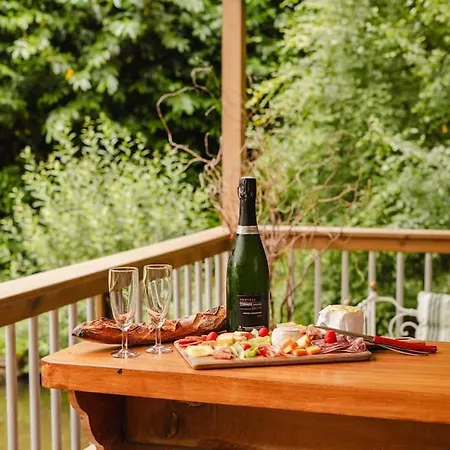 Le Chant Des Oiseaux - シャレー *