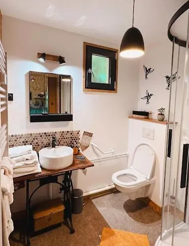 Le Chant Des Oiseaux - *